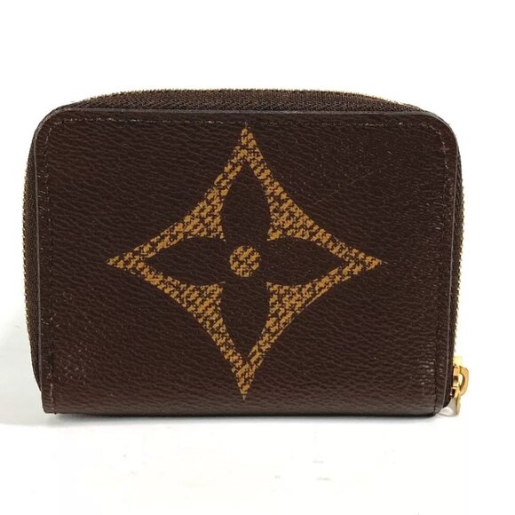 LOUIS VUITTON Monogram Giant zip-around coin purse Wallet - Picture 2 of 16